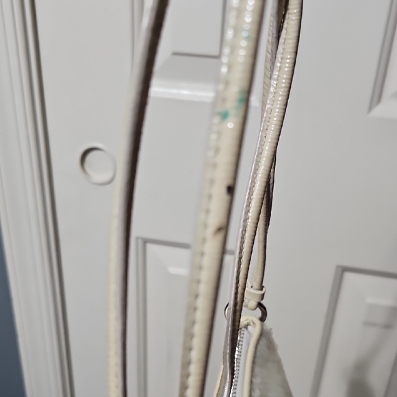 Coach EUC Poppy Silver Sequin Crossbody - Picture 11 of 12